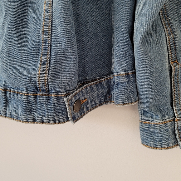 AMERICAN BAZI Denim Button Up Camouflage Pattern Hooded Jean Jacket - Picture 3 of 9